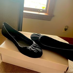 Black Nine West flats